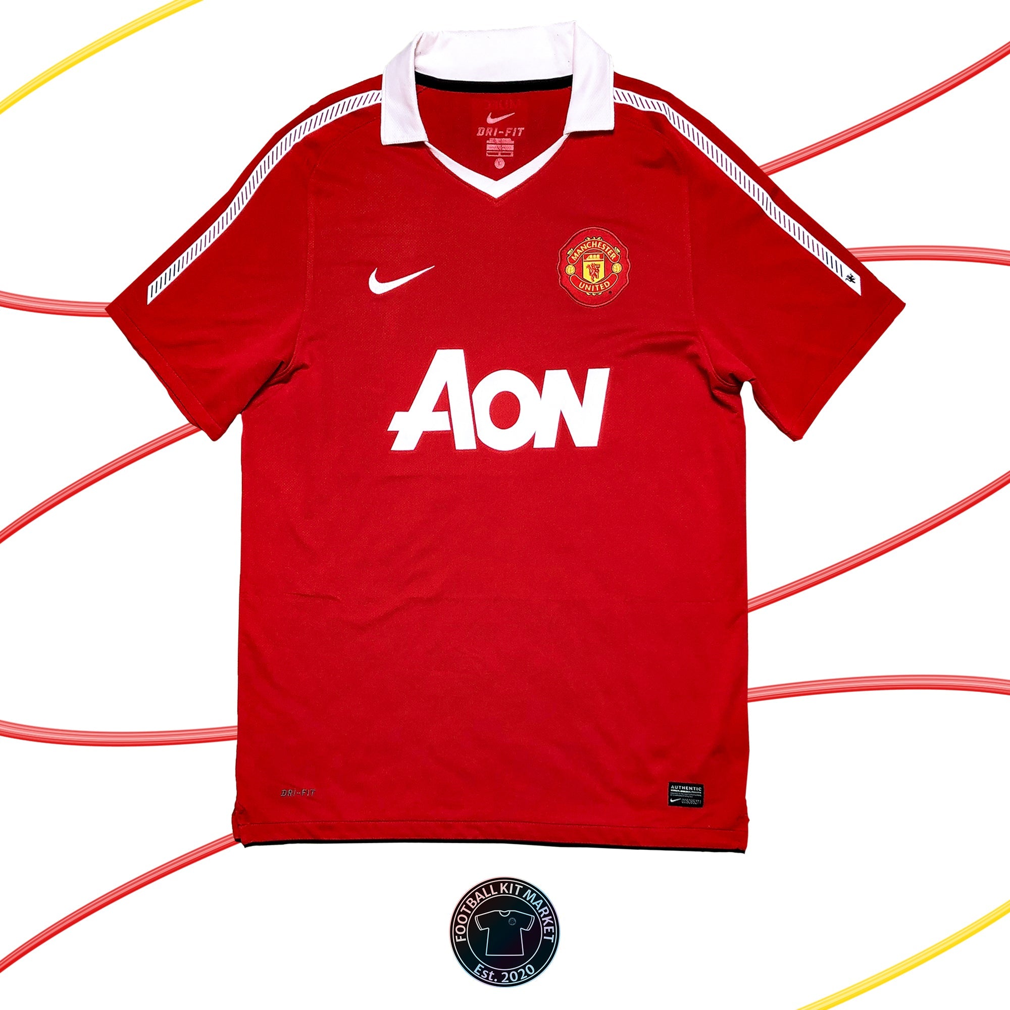 Genuine MANCHESTER UNITED Home (2010-2011) - NIKE (L) - Product Image from Football Kit Market