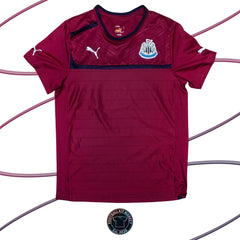 Genuine NEWCASTLE UNITED Training Shirt (2012-2013) - PUMA (L) - Product Image from Football Kit Market